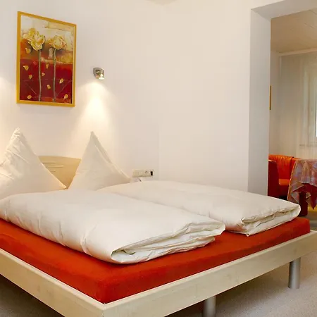 فندق Breakfast - Justina 3*