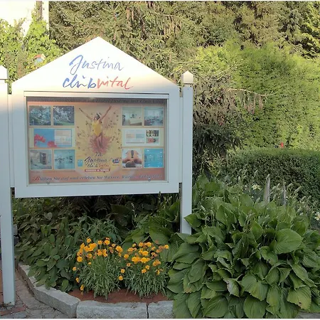 فندق Breakfast - Justina باد ووريشهوفن