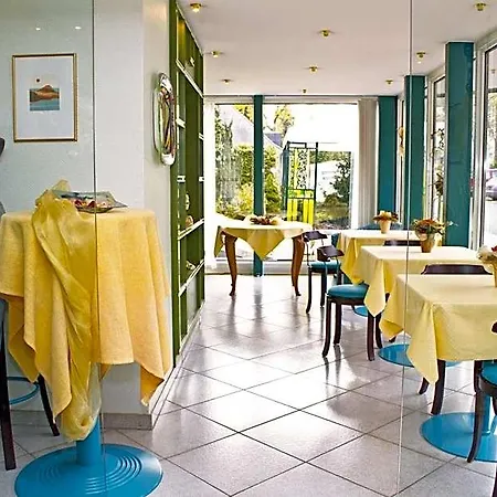 Breakfast - Justina فندق باد ووريشهوفن
